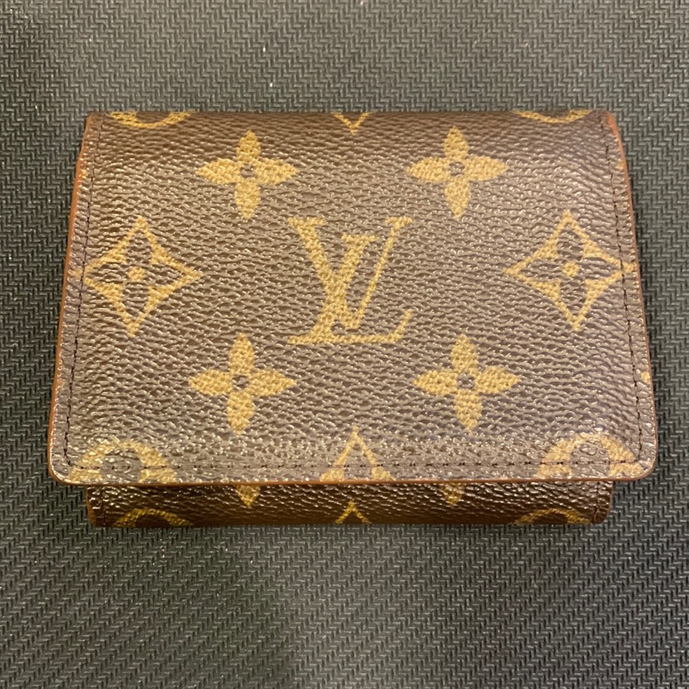 Louis Vuitton Bi Fold Card Holder